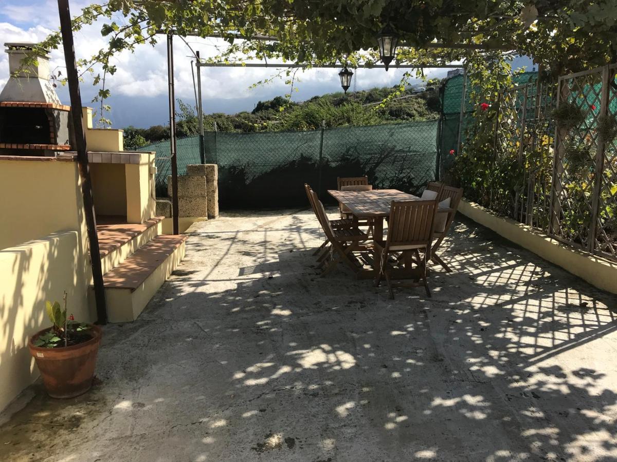 Casitas Las Uvas Y Las Vinas Los Realejos Exterior photo